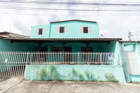 Casa à venda com 425m², 3 quartos e 2 vagas Casa à venda com 425m², 3 quartos e 2 vagasPlaquinha 09/03/26 UNRX-118
