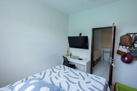 Casa à venda com 425m², 3 quartos e 2 vagas Casa à venda com 425m², 3 quartos e 2 vagasQuarto 2