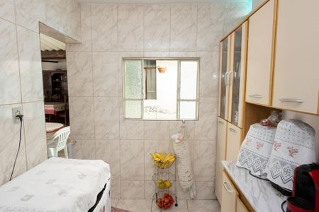 Casa à venda com 425m², 3 quartos e 2 vagas Casa à venda com 425m², 3 quartos e 2 vagasCozinha