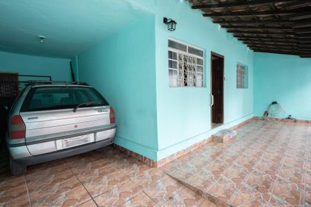 Casa à venda com 425m², 3 quartos e 2 vagas Casa à venda com 425m², 3 quartos e 2 vagasGaragem