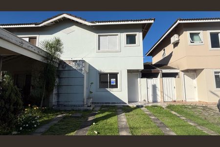 Casa de condomínio para alugar com 140m², 3 quartos e 2 vagasFachada