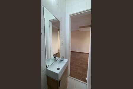 Casa de condomínio para alugar com 140m², 3 quartos e 2 vagasLavabo