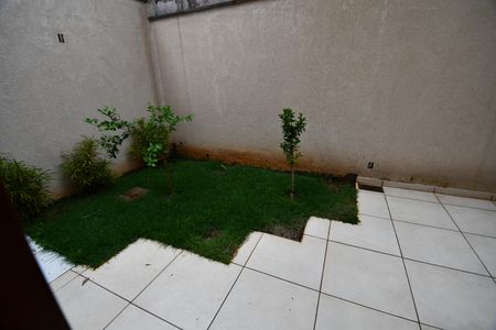 Sala - Vista de casa de condomínio à venda com 3 quartos, 120m² em Bosque de Barão Geraldo, Campinas