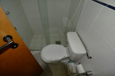 Casa de condomínio à venda com 120m², 3 quartos e 2 vagasBanheiro Social