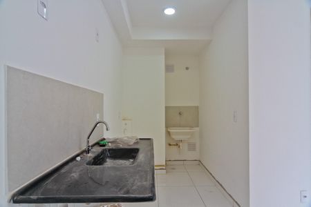 Apartamento para alugar com 32m², 2 quartos e sem vaga Apartamento para alugar com 32m², 2 quartos e sem vagaSala/cozinha