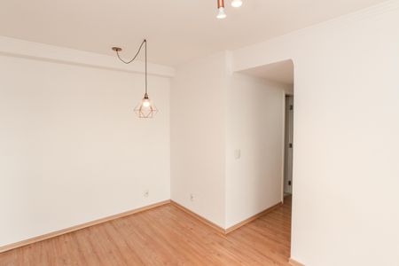 Sala de apartamento para alugar com 2 quartos, 57m² em Vila Isolina Mazzei, São Paulo