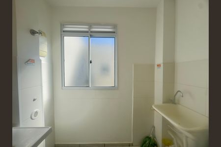 Área de Serviço de apartamento para alugar com 2 quartos, 38m² em Jardim Hanna, Guarulhos