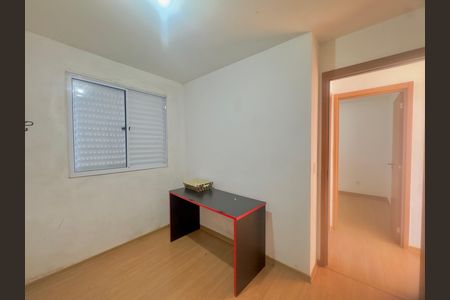 Quarto 2 de apartamento para alugar com 2 quartos, 38m² em Jardim Hanna, Guarulhos