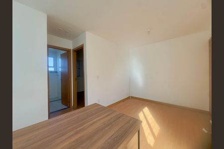 Sala de apartamento para alugar com 2 quartos, 38m² em Jardim Hanna, Guarulhos