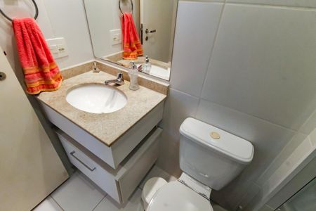 Apartamento à venda com 60m², 2 quartos e 1 vaga Apartamento à venda com 60m², 2 quartos e 1 vagaBanheiro Corredor