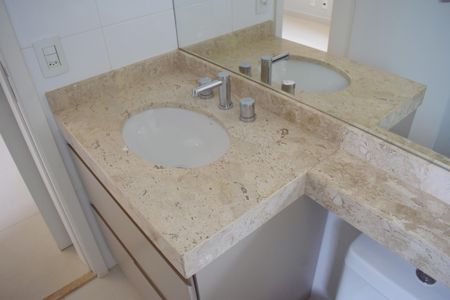 Apartamento para alugar com 156m², 3 quartos e sem vagaBanheiro da 1