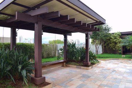 Apartamento para alugar com 156m², 3 quartos e sem vagaÁrea comum 