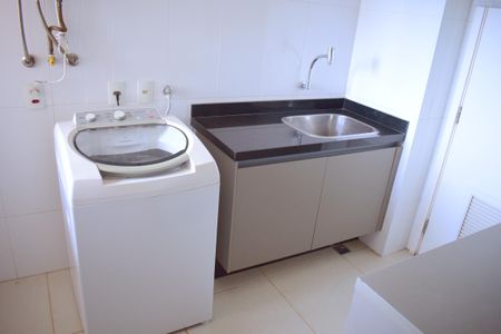 Apartamento para alugar com 156m², 3 quartos e sem vagaÁrea de Serviço