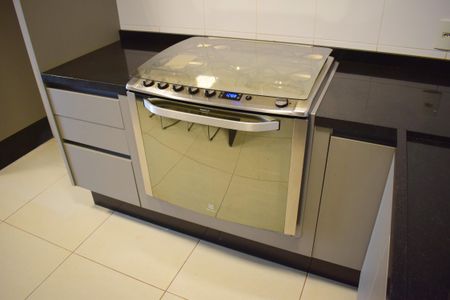 Apartamento para alugar com 156m², 3 quartos e sem vagaCozinha - Armários