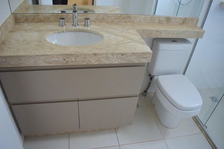 Apartamento para alugar com 156m², 3 quartos e sem vagaBanheiro da Suíte 2