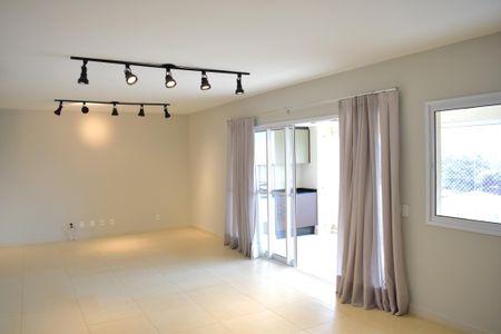 Apartamento para alugar com 156m², 3 quartos e sem vagaSala