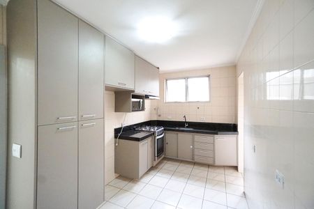 Apartamento à venda com 61m², 2 quartos e 1 vagaCozinha