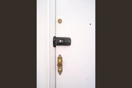 Apartamento à venda com 61m², 2 quartos e 1 vagaFechadura eletrônica