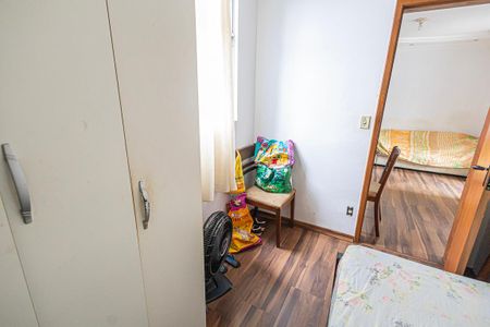 quarto 1 de apartamento à venda com 2 quartos, 44m² em Heliópolis, Belo Horizonte