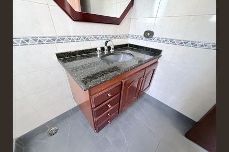 Casa para alugar com 140m², 5 quartos e 2 vagasBanheiro da Suíte