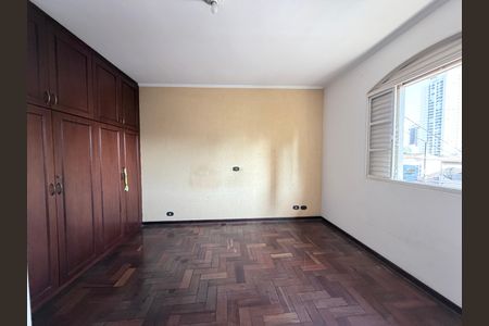 Casa para alugar com 140m², 5 quartos e 2 vagasSuite