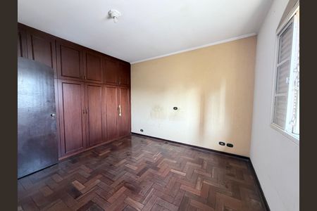 Casa para alugar com 140m², 5 quartos e 2 vagasSuite