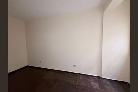 Casa para alugar com 140m², 5 quartos e 2 vagasQuarto