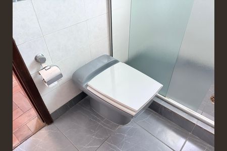 Casa para alugar com 140m², 5 quartos e 2 vagasBanheiro da Suíte