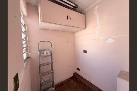 Casa para alugar com 140m², 5 quartos e 2 vagasQuarto de Serviço