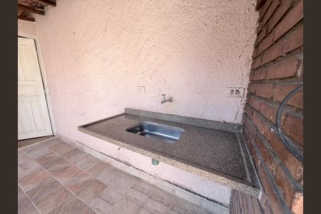 Casa para alugar com 140m², 5 quartos e 2 vagasChurrasqueira