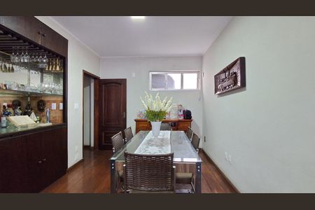Apartamento à venda com 110m², 3 quartos e 2 vagasSala