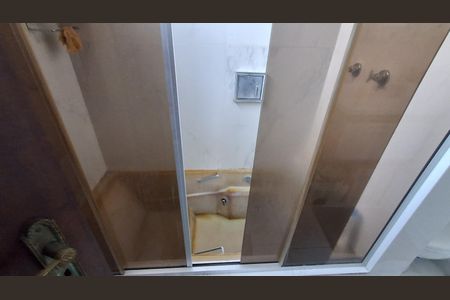 Apartamento à venda com 110m², 3 quartos e 2 vagasBanheiro Suíte 