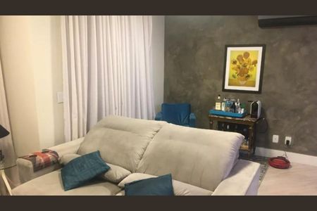 Apartamento à venda com 69m², 2 quartos e 2 vagasFoto 01