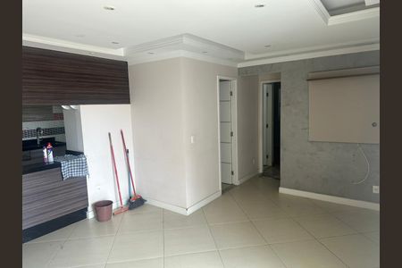 Apartamento para alugar com 65m², 2 quartos e 1 vagaSala