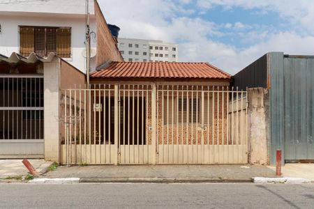 Casa à venda com 132m², 2 quartos e 1 vagaFachada