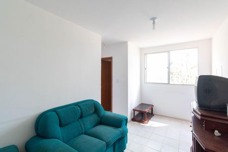 Sala de apartamento para alugar com 2 quartos, 44m² em Paciência, Rio de Janeiro