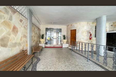 Apartamento à venda com 75m², 2 quartos e 1 vagaPortaria