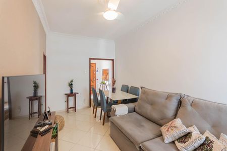 Apartamento à venda com 75m², 2 quartos e 1 vagaSala