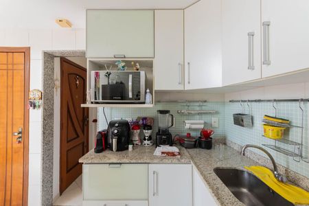 Apartamento à venda com 75m², 2 quartos e 1 vagaCozinha