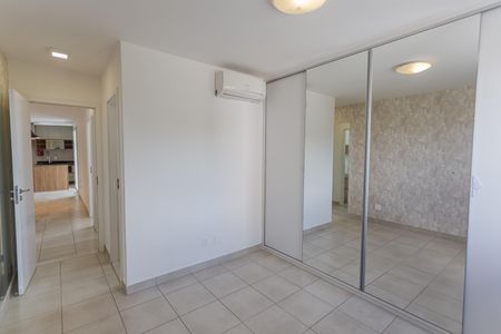 Apartamento para alugar com 70m², 3 quartos e 1 vagaSuíte