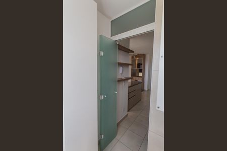 Apartamento para alugar com 70m², 3 quartos e 1 vagaÁrea de Serviço