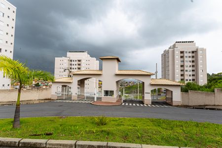 Apartamento para alugar com 70m², 3 quartos e 1 vagaFachada