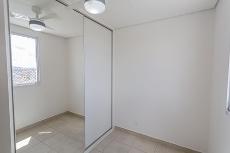 Apartamento para alugar com 70m², 3 quartos e 1 vagaQuarto 2