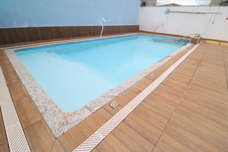 Apartamento para alugar com 44m², 2 quartos e 1 vagaÁrea comum - Piscina