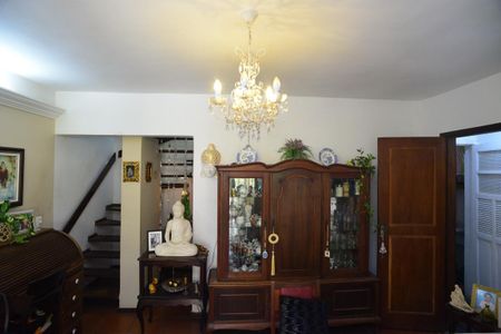 Casa de condomínio à venda com 135m², 2 quartos e 2 vagas Casa de condomínio à venda com 135m², 2 quartos e 2 vagasSala