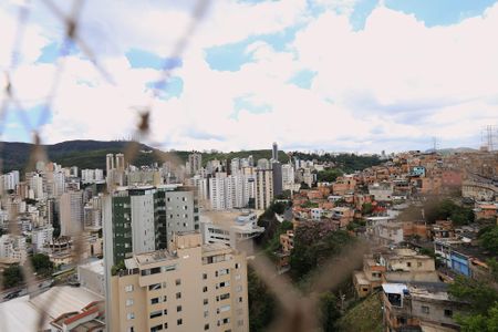 Apartamento à venda com 124m², 3 quartos e 3 vagasVista