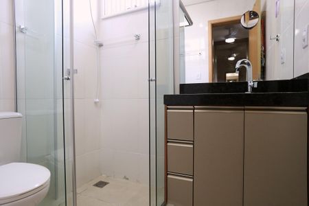 Apartamento à venda com 124m², 3 quartos e 3 vagasBanheiro da Suíte 1