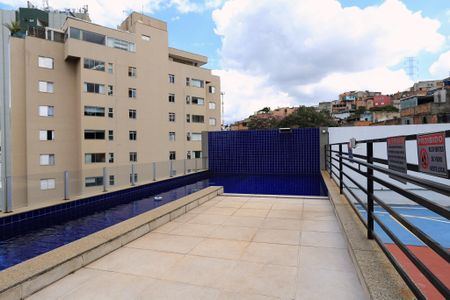 Apartamento à venda com 124m², 3 quartos e 3 vagasÁrea comum - Piscina
