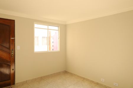 Sala de apartamento para alugar com 2 quartos, 56m² em Jardim Etelvina, São Paulo