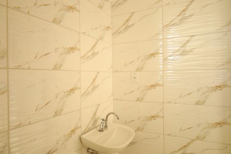 Apartamento para alugar com 56m², 2 quartos e sem vagaBanheiro